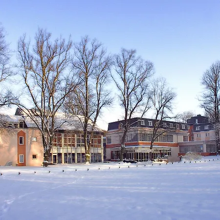 Trihotel - Wellnesshotel Adults Only מלון